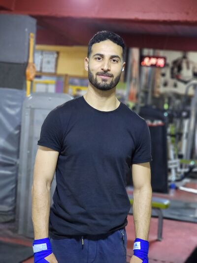  ,   Tarik, 26 ,   ,   