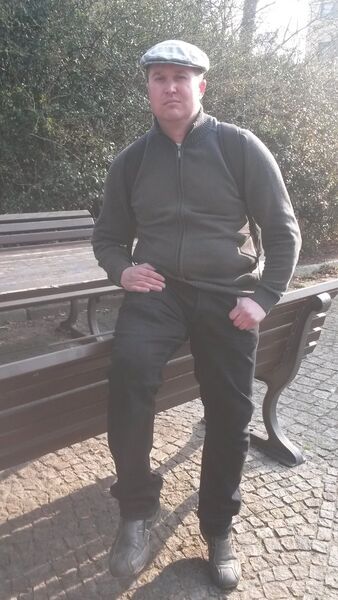  ,   Niklas, 42 ,     , c 