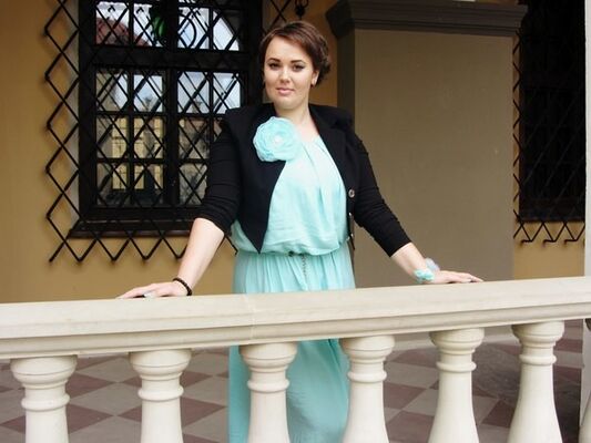  ,   Yuliya, 35 ,   ,   , c 