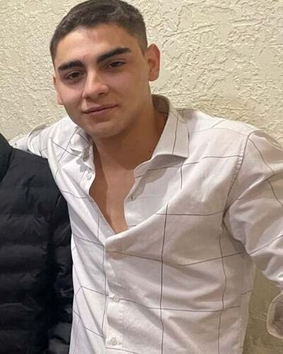  ,   Vanya, 21 ,   ,   