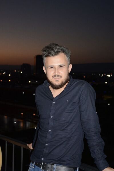  ,   Hamdi, 32 ,   ,   