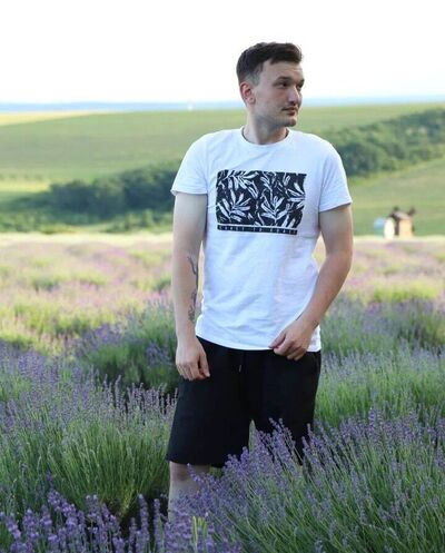  ,   Alex, 25 ,   ,   