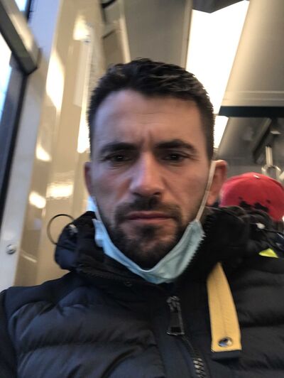  Soho,   Yasin, 45 ,   ,   