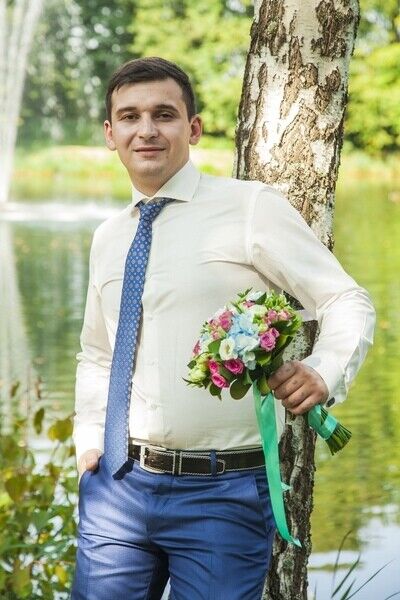  ,   Ruslan, 30 ,   ,   