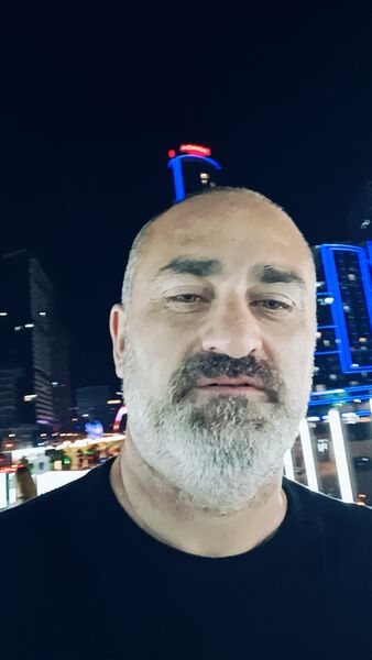  ,   Leo, 46 ,   ,   , c , 