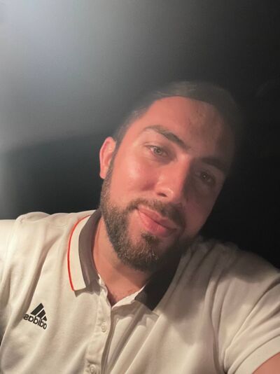  ,   Artur, 30 ,   ,   