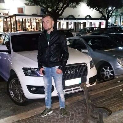  ,   Viktar, 28 ,   ,   