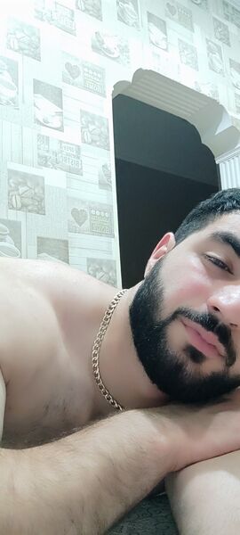  ,   Ali, 27 ,   ,   