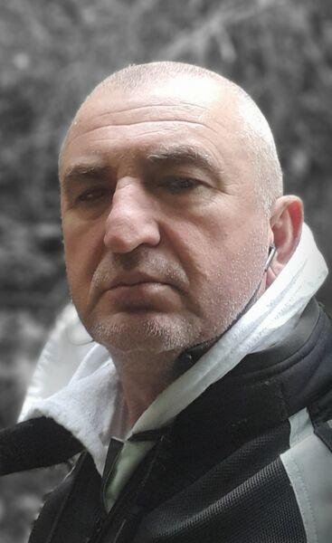  ,   Dragan, 49 ,   ,   , c 