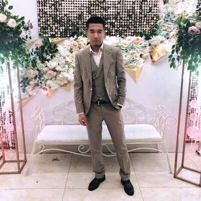  ,   Arman, 26 ,  