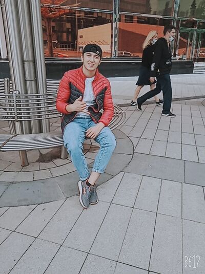  ,   Ayzik, 23 ,   ,   