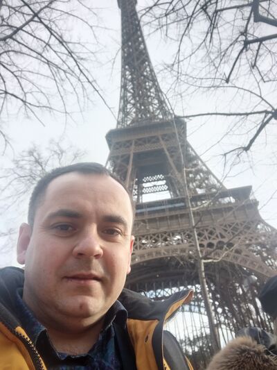 ,   Andriy, 33 ,   ,   