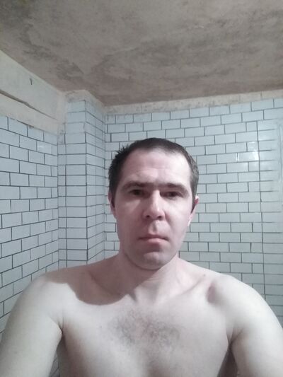  ,   Maxim, 40 ,   ,   , c 