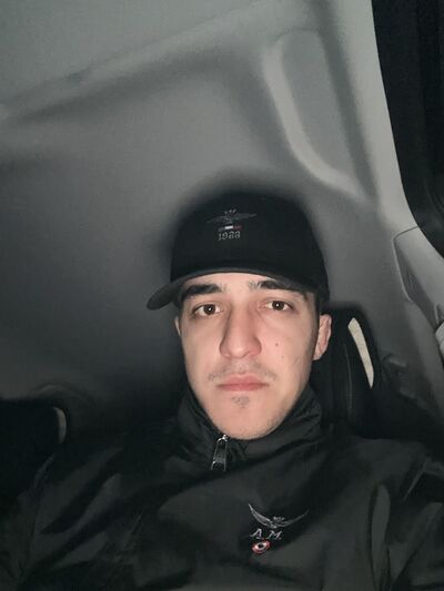  Frankfurt am Main,   , 32 ,   ,   