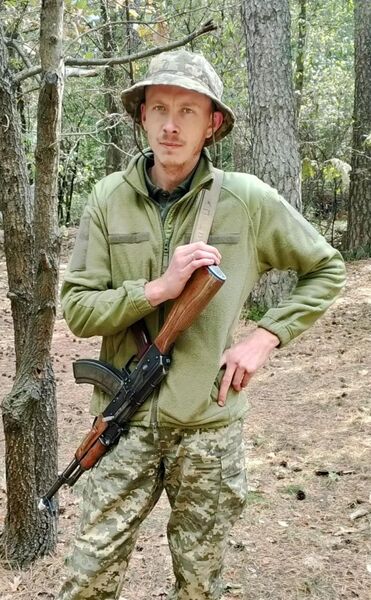   ,   Pavel, 27 ,   ,   