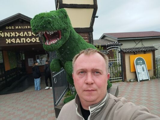  -,   Alexander, 36 ,     , c 