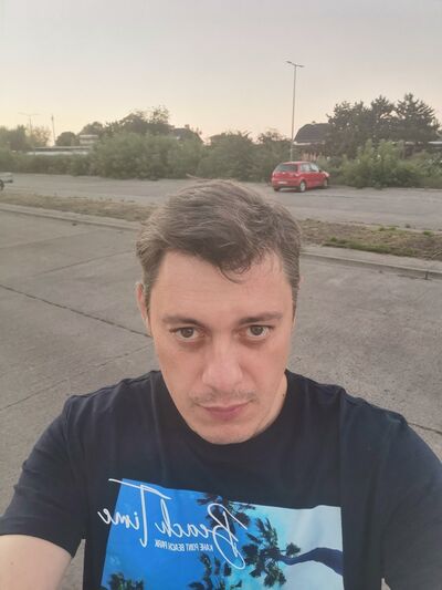  ,   Igor, 44 ,   ,   