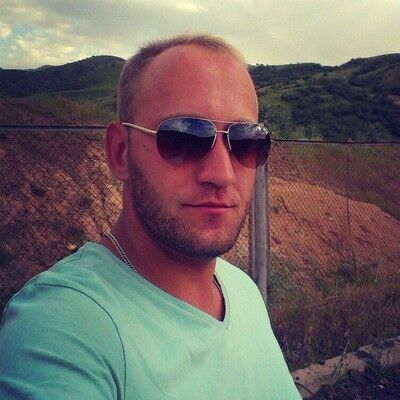  ,   Vadim, 35 ,   