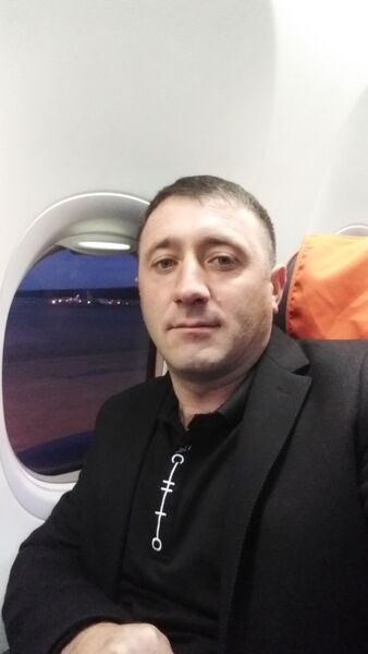  ,   Artyom, 38 ,   ,   