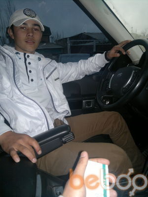  ,   Mansur, 32 ,   , 