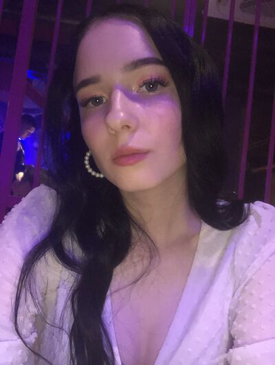  ,   Tatiana, 19 ,   ,   , c 