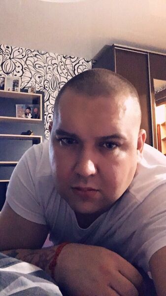  ,   Alex, 40 ,   ,   