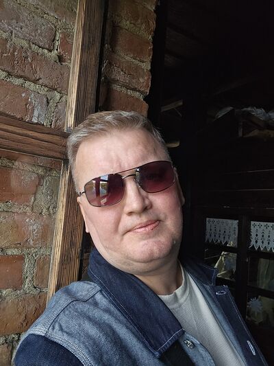  ,   Andrey, 52 ,     , c , 