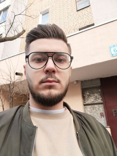  ,   Eduard, 26 ,   