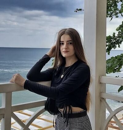  ,   Olga, 22 ,   ,   