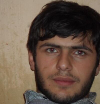  ,   Gio, 33 ,   