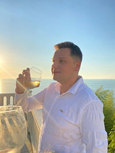  ,   Stanislav, 33 ,   ,   