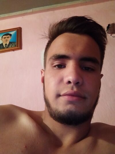  ,   Aziz, 27 ,     