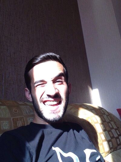  ,   Ruslan, 32 ,   