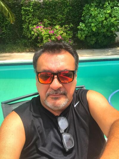  Cotonou,   Michael, 57 ,   ,   , c 