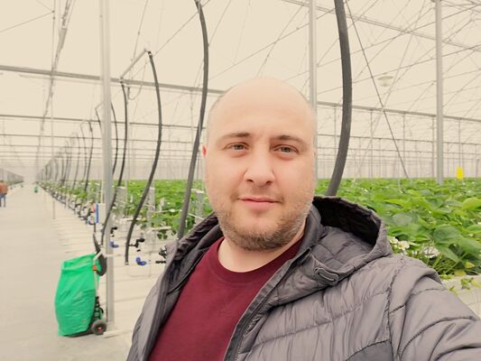  ,   Akaki, 40 ,     , c 