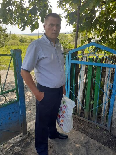  ,   Sergei, 38 ,   ,   , c 