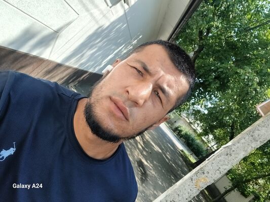  ,   Rasul, 28 ,   ,   