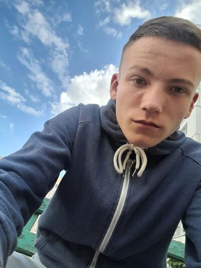  ,   Roma, 21 ,   ,   