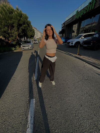  -,   , 33 ,  