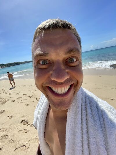  Denpasar,   Aleksandr, 48 ,   ,   , c 