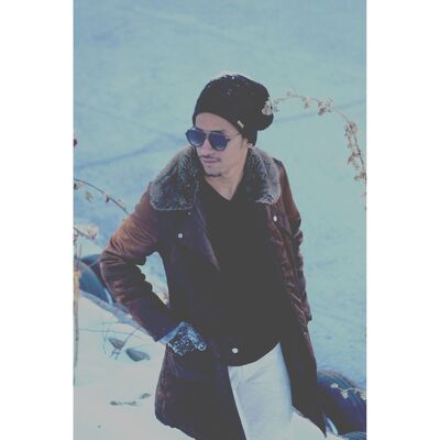   ,   Younes, 25 ,   ,   , c 