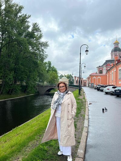  ,   GULNAZ, 72 ,   c 