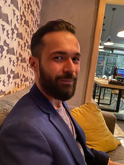  ,   Rustam, 33 ,   ,   , c , 