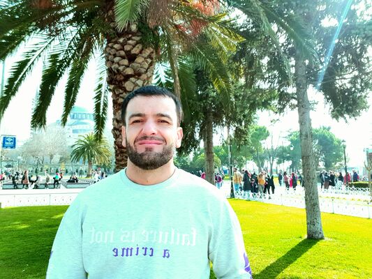  ,   Ali, 31 ,   ,   