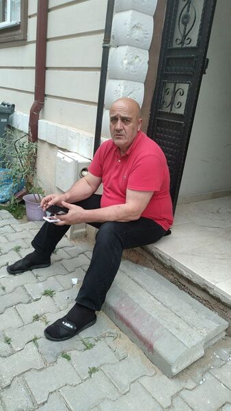  ,   Mehmet, 49 ,   ,   