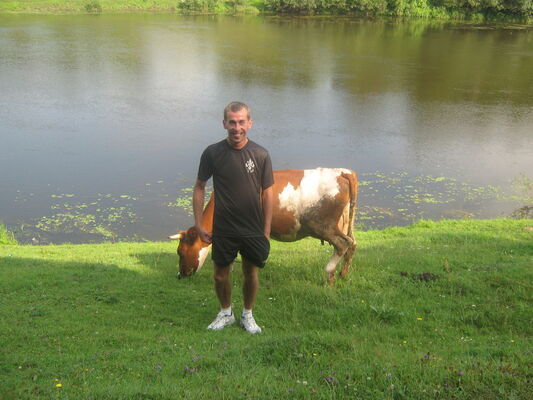  ,   Sasha, 41 ,  