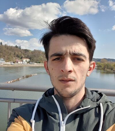  Deggendorf,   Eltaj, 32 ,   