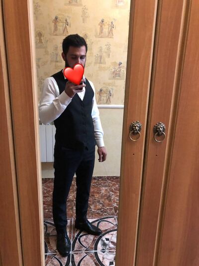  ,   Raz, 28 ,   ,   