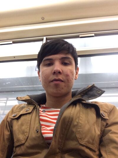  ,   Bekzod, 32 ,  