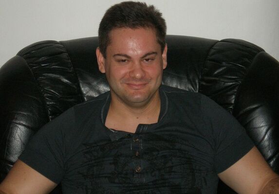  ,   Dima, 37 ,   ,   